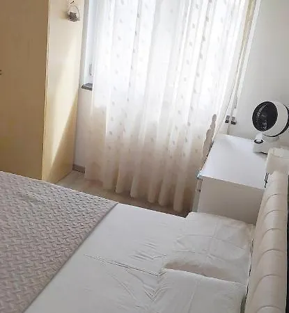 Fiera Nest *